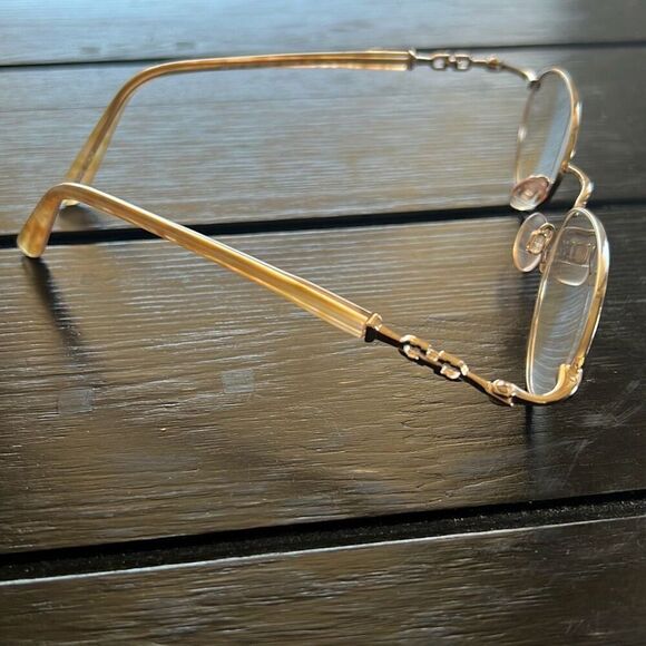 Eye glasses  - Picture 2 of 4